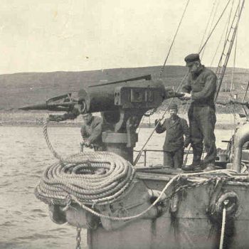 Man with a whaling canon in the 1920s